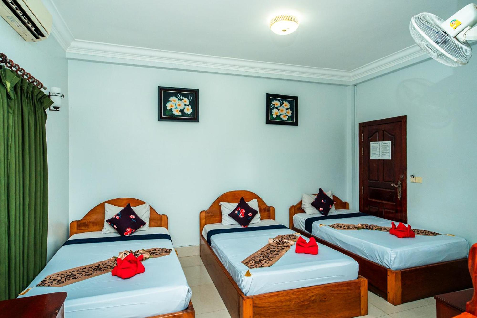 Golden Papaya Guesthouse Siem Reap Exterior foto